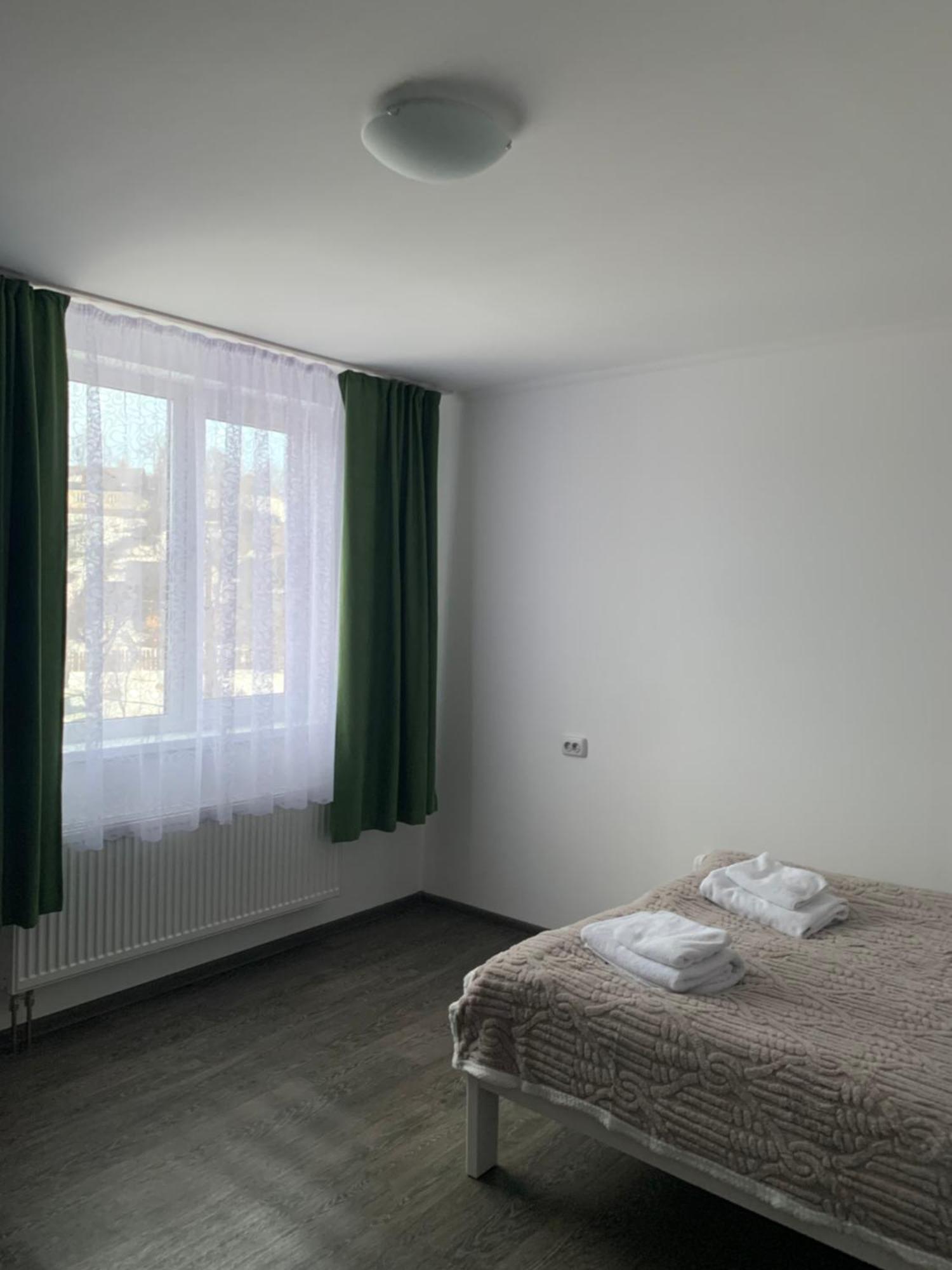 Серце Карпат Hotel Yasinya Exterior photo